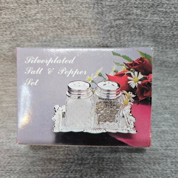NEW never opened Vintage Mini Salt Pepper Shakers Silver Plated Tray Hong Kong - Picture 1 of 2